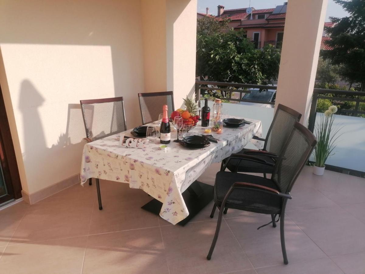 Apartmani Kiko Poreč Eksteriør billede